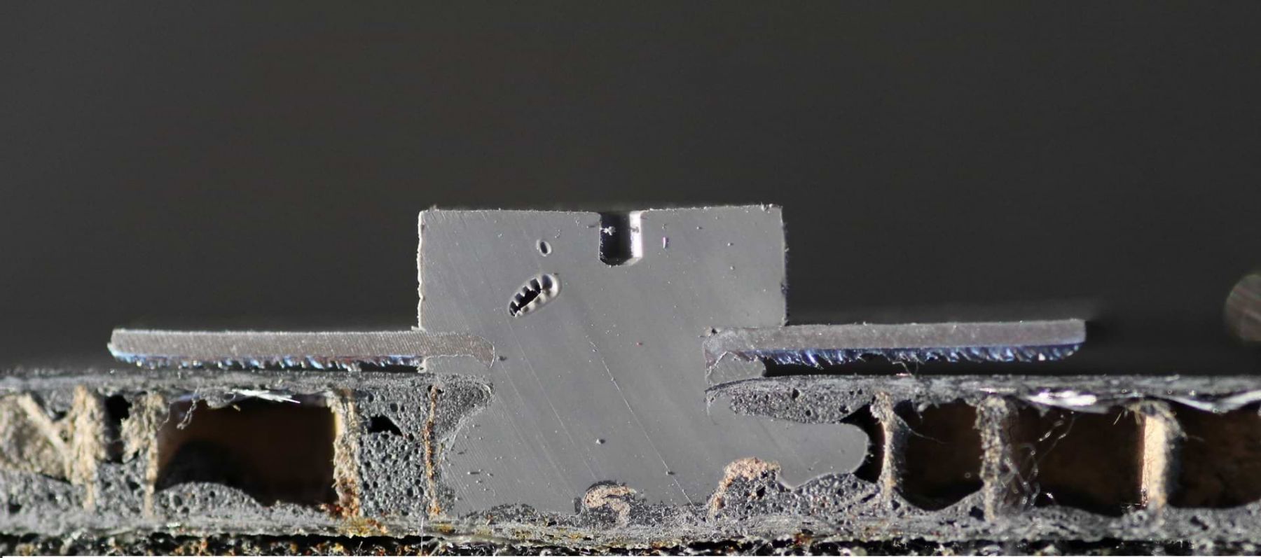 Neues Verbindungsverfahren für Leichtbaumaterialien
